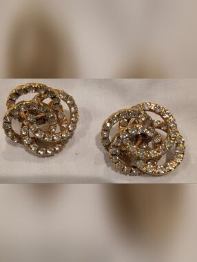 Gold Crystal Knot Stud Earrings - Elegant Women's Jewelry